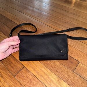 Lululemon Wallet Clutch Crossbody